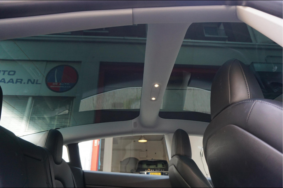 Tesla Model 3 Long Range AWD 75 kWh | BTW AUTO | Orig Nederlands | Auto Pilot | Panoramadak | Prachtige staat en staat van onderhoud |