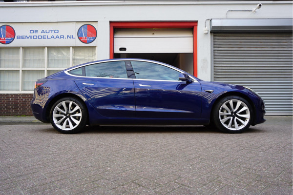 Tesla Model 3 Long Range AWD 75 kWh | BTW AUTO | Orig Nederlands | Auto Pilot | Panoramadak | Prachtige staat en staat van onderhoud |