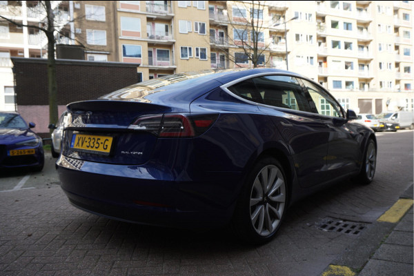 Tesla Model 3 Long Range AWD 75 kWh | BTW AUTO | Orig Nederlands | Auto Pilot | Panoramadak | Prachtige staat en staat van onderhoud |