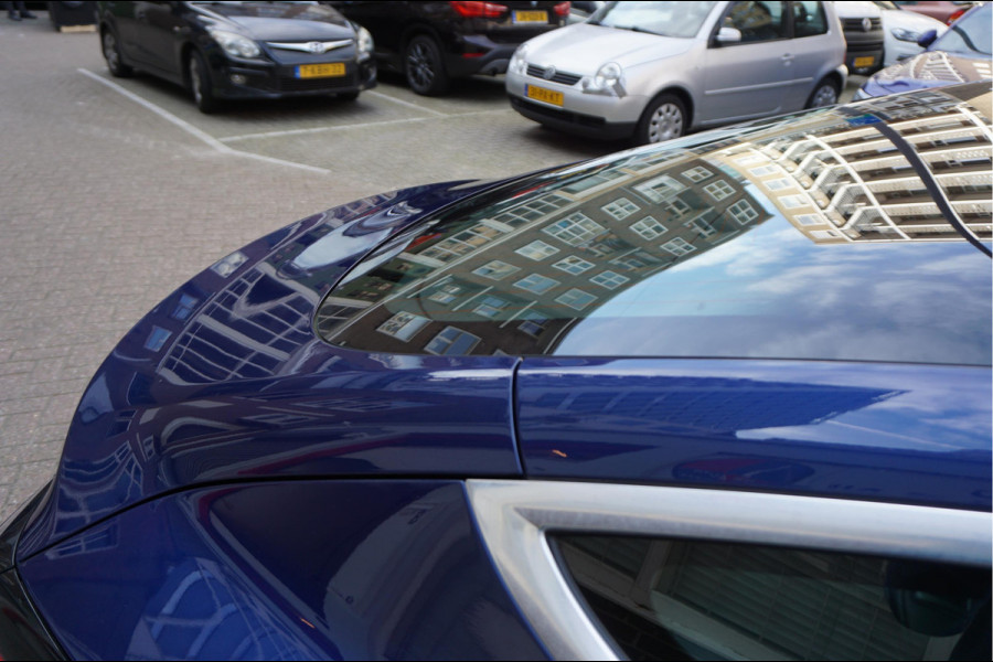 Tesla Model 3 Long Range AWD 75 kWh | BTW AUTO | Orig Nederlands | Auto Pilot | Panoramadak | Prachtige staat en staat van onderhoud |