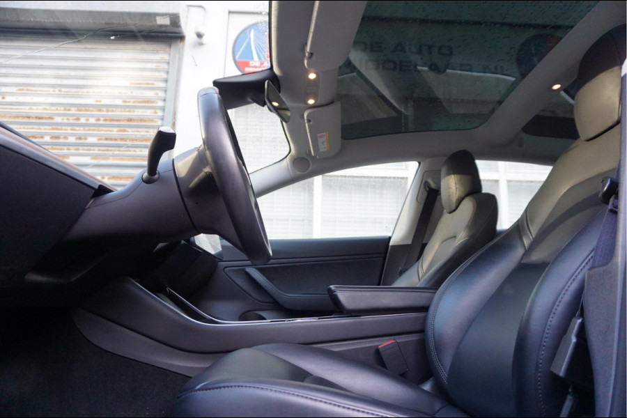 Tesla Model 3 Long Range AWD 75 kWh | BTW AUTO | Orig Nederlands | Auto Pilot | Panoramadak | Prachtige staat en staat van onderhoud |