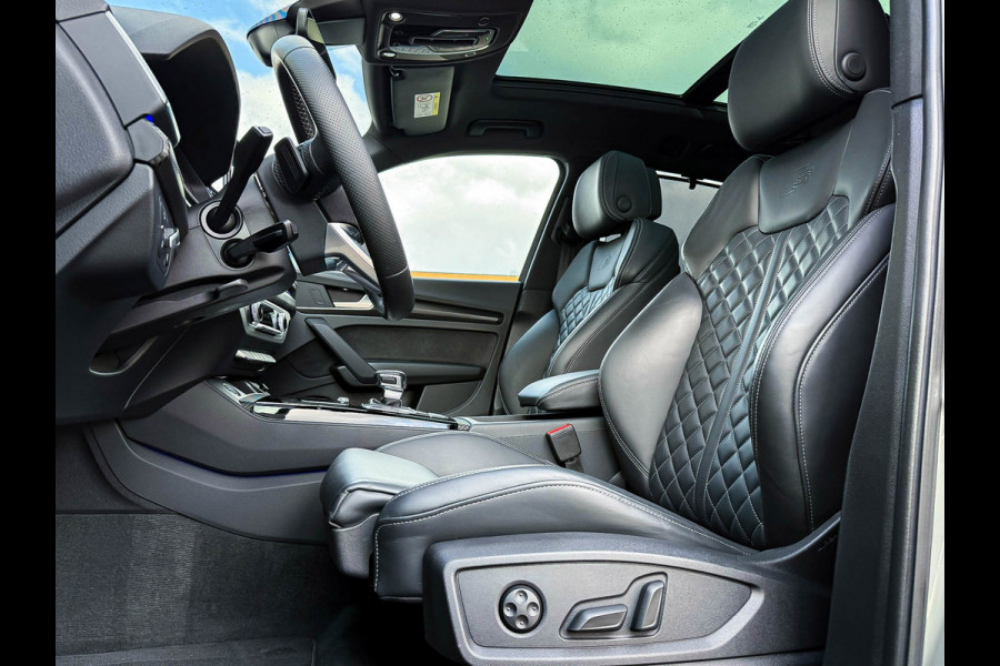 Audi Q5 55TFSI e 367PK Quattro Competition S Edition S-Line 1é Eig!|Pano|Luchtvering|S5-stoelen|HD Matrix|Carbon|Trekhaak|Ambiance