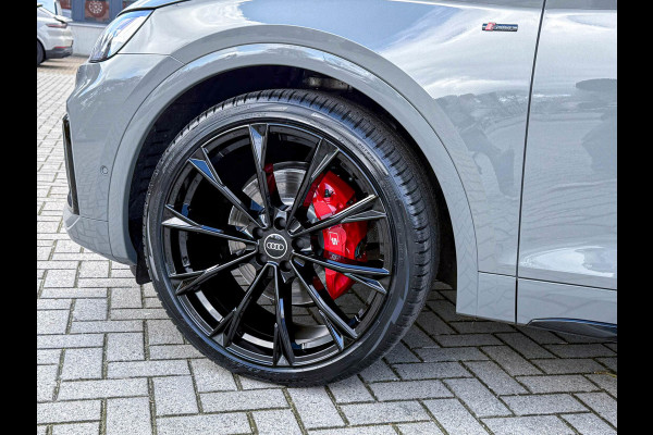Audi Q5 55TFSI e 367PK Quattro Competition S Edition S-Line 1é Eig!|Pano|Luchtvering|S5-stoelen|HD Matrix|Carbon|Trekhaak|Ambiance