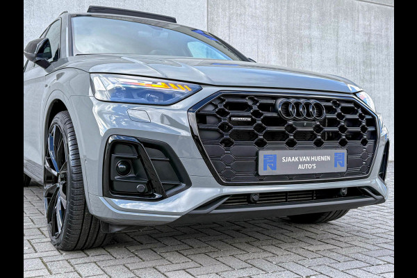 Audi Q5 55TFSI e 367PK Quattro Competition S Edition S-Line 1é Eig!|Pano|Luchtvering|S5-stoelen|HD Matrix|Carbon|Trekhaak|Ambiance