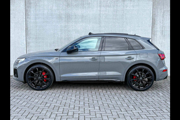 Audi Q5 55TFSI e 367PK Quattro Competition S Edition S-Line 1é Eig!|Pano|Luchtvering|S5-stoelen|HD Matrix|Carbon|Trekhaak|Ambiance