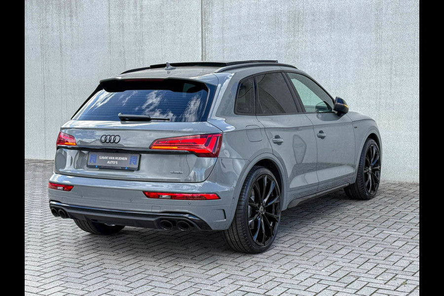 Audi Q5 55TFSI e 367PK Quattro Competition S Edition S-Line 1é Eig!|Pano|Luchtvering|S5-stoelen|HD Matrix|Carbon|Trekhaak|Ambiance