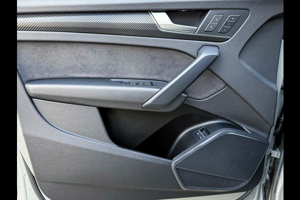 Audi Q5 55TFSI e 367PK Quattro Competition S Edition S-Line 1é Eig!|Pano|Luchtvering|S5-stoelen|HD Matrix|Carbon|Trekhaak|Ambiance