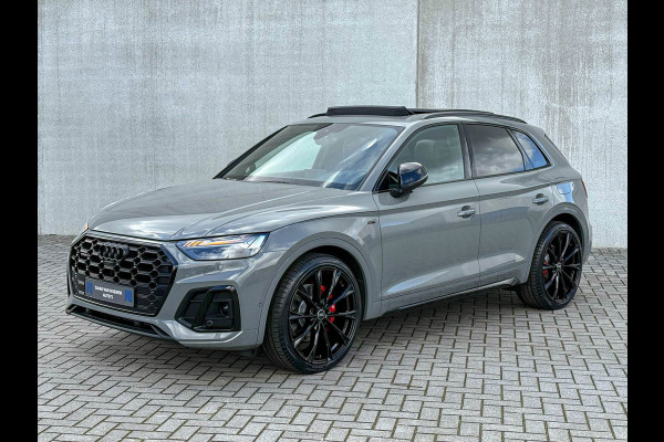 Audi Q5 55TFSI e 367PK Quattro Competition S Edition S-Line 1é Eig!|Pano|Luchtvering|S5-stoelen|HD Matrix|Carbon|Trekhaak|Ambiance
