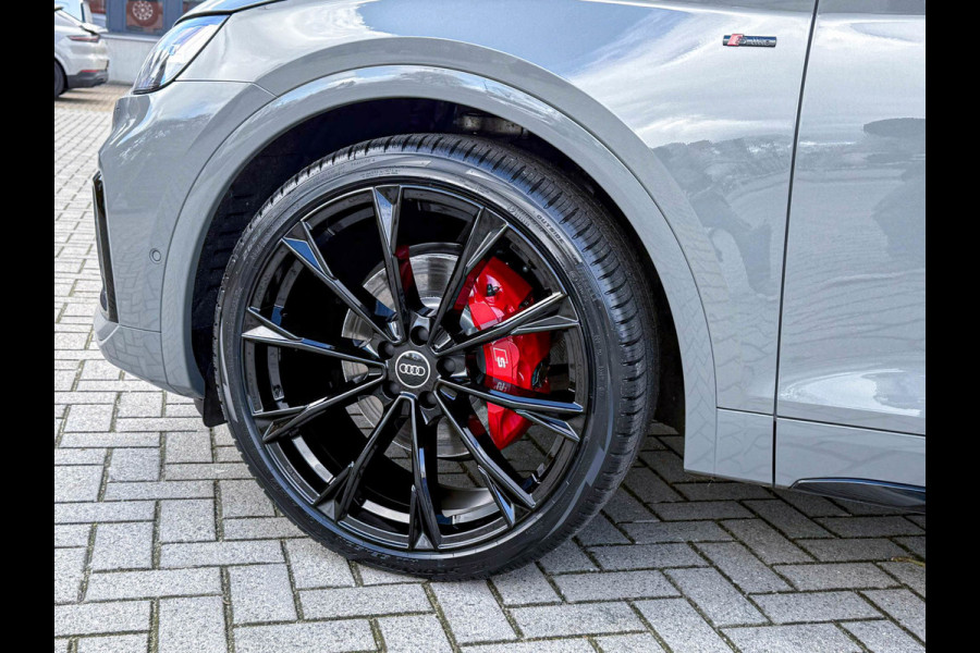 Audi Q5 55TFSI e 367PK Quattro Competition S Edition S-Line 1é Eig!|Pano|Luchtvering|S5-stoelen|HD Matrix|Carbon|Trekhaak|Ambiance
