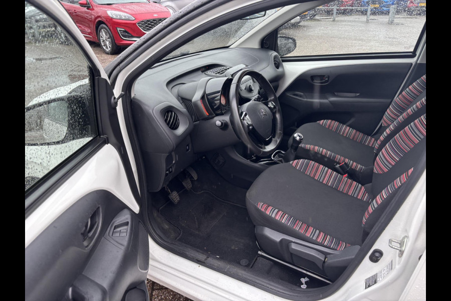 Citroën C1 1.0 VTi Feel 72pk | Cruise control | Bluetooth | Airco | 5-deurs