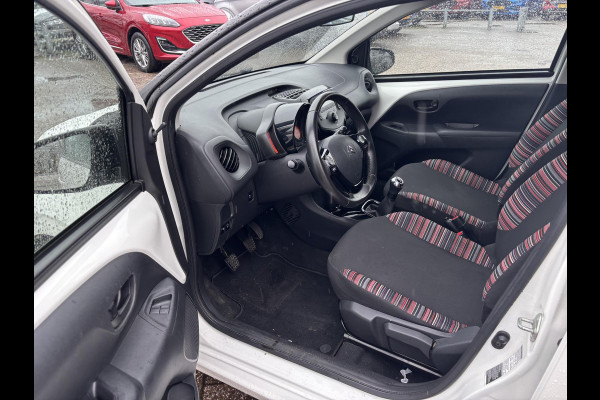Citroën C1 1.0 VTi Feel 72pk | Cruise control | Bluetooth | Airco | 5-deurs