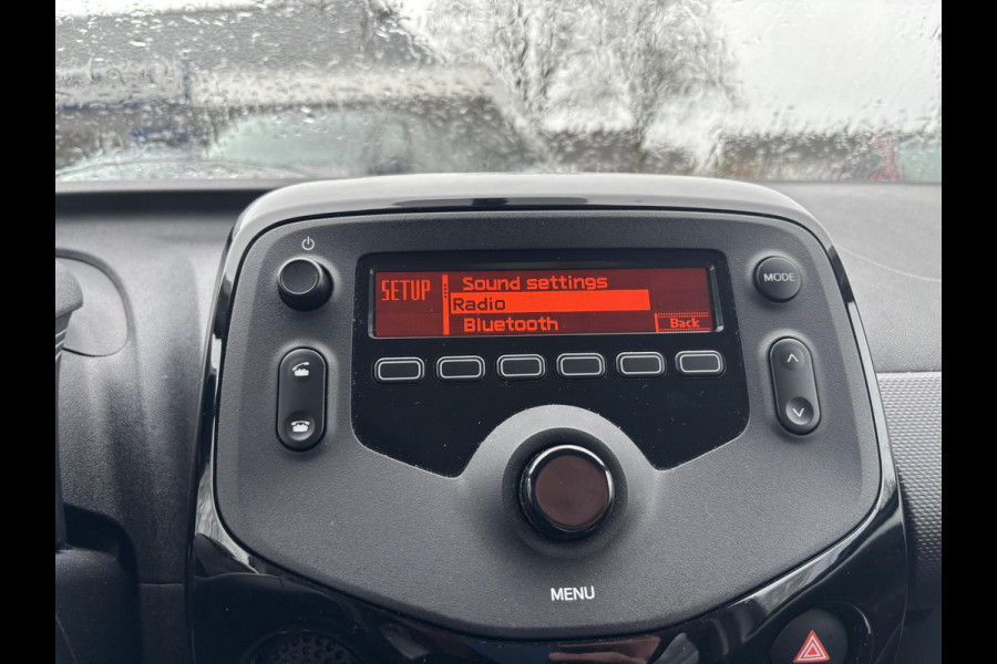Citroën C1 1.0 VTi Feel 72pk | Cruise control | Bluetooth | Airco | 5-deurs