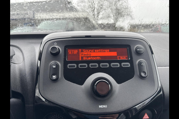 Citroën C1 1.0 VTi Feel 72pk | Cruise control | Bluetooth | Airco | 5-deurs