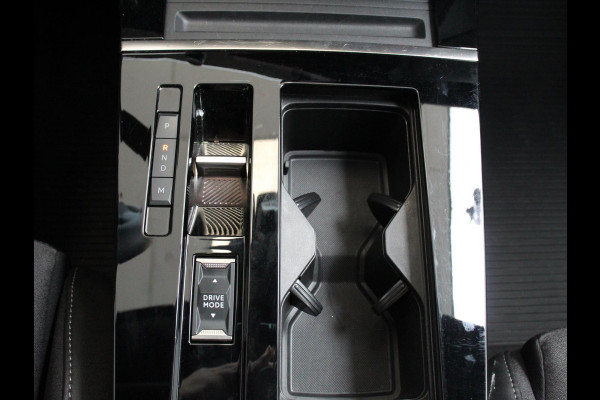 Opel Astra 1.2 Automaat GS Line | Climate control | Adaptive cruise control | LED | Voorstoelen verwarmd | Stuurwiel verwarmd | Achteruitrij camera 360* | Sfeer verlichting | Apple carplay/ Android auto