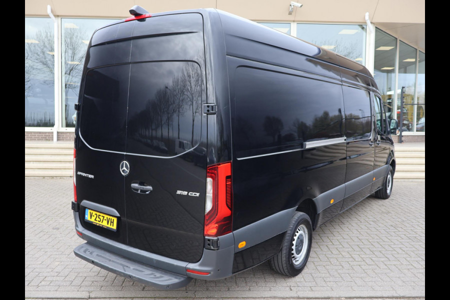 Mercedes-Benz Sprinter 316 2.2 CDI 163 PK AUT. L3H2 + MEMORY SEAT | LEDER | DISTRONIC | BREEDBEELD MBUX | CARPLAY | STOELVERW.