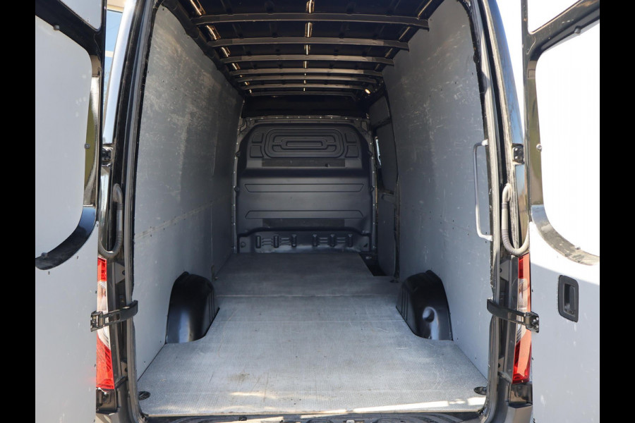 Mercedes-Benz Sprinter 316 2.2 CDI 163 PK AUT. L3H2 + MEMORY SEAT | LEDER | DISTRONIC | BREEDBEELD MBUX | CARPLAY | STOELVERW.