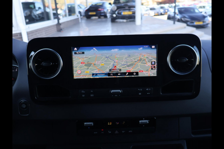 Mercedes-Benz Sprinter 316 2.2 CDI 163 PK AUT. L3H2 + MEMORY SEAT | LEDER | DISTRONIC | BREEDBEELD MBUX | CARPLAY | STOELVERW.