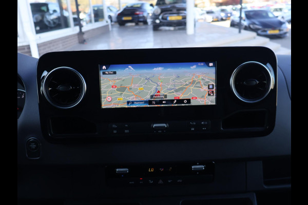 Mercedes-Benz Sprinter 316 2.2 CDI 163 PK AUT. L3H2 + MEMORY SEAT | LEDER | DISTRONIC | BREEDBEELD MBUX | CARPLAY | STOELVERW.