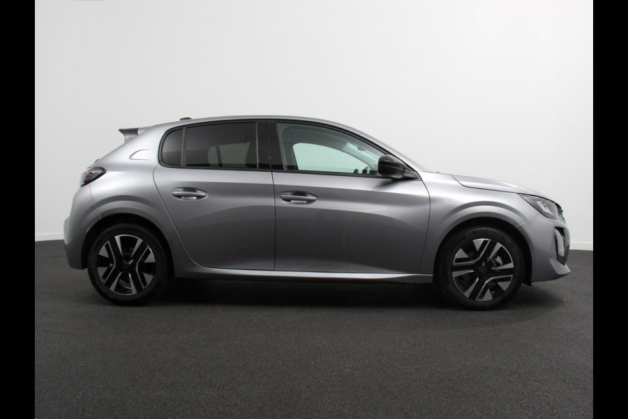 Peugeot 208 Automaat Allure | Navigatie | Apple Carplay/ Android Auto | Camera | Parkeersensoren | Adaptive Cruise Control | Stoelverwarming | Ledverlichting | Climate control