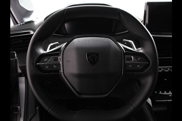 Peugeot 208 Automaat Allure | Navigatie | Apple Carplay/ Android Auto | Camera | Parkeersensoren | Adaptive Cruise Control | Stoelverwarming | Ledverlichting | Climate control