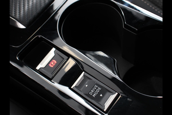 Peugeot 208 Automaat Allure | Navigatie | Apple Carplay/ Android Auto | Camera | Parkeersensoren | Adaptive Cruise Control | Stoelverwarming | Ledverlichting | Climate control