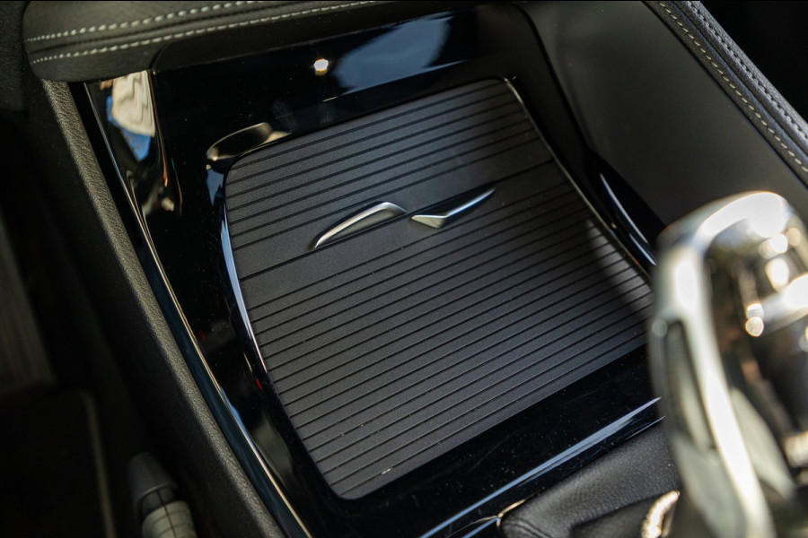 BMW X1 SDrive20i Nedcar Edition Panoramadak I Leder I Sportstoelen I Head Up I Camera I Led I Trekhaak I BTW