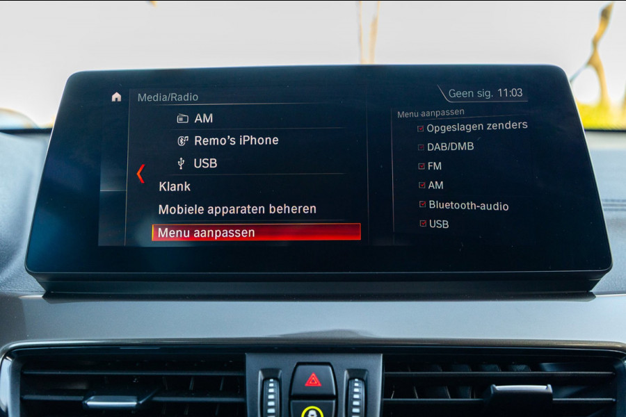 BMW X1 SDrive20i Nedcar Edition Panoramadak I Leder I Sportstoelen I Head Up I Camera I Led I Trekhaak I BTW