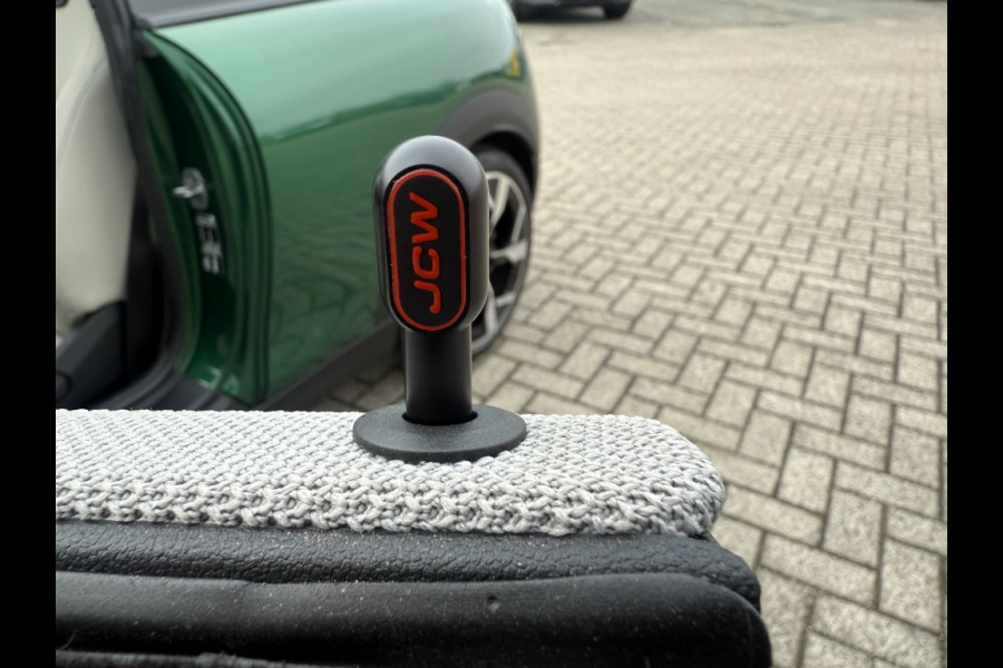 MINI Mini 1.5 Cooper C Favoured AUOTMAAT M PANODAK! CAMERA! 18INCH!