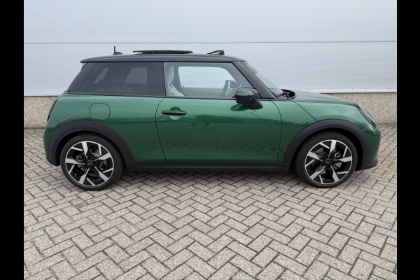 MINI Mini 1.5 Cooper C Favoured AUOTMAAT M PANODAK! CAMERA! 18INCH!