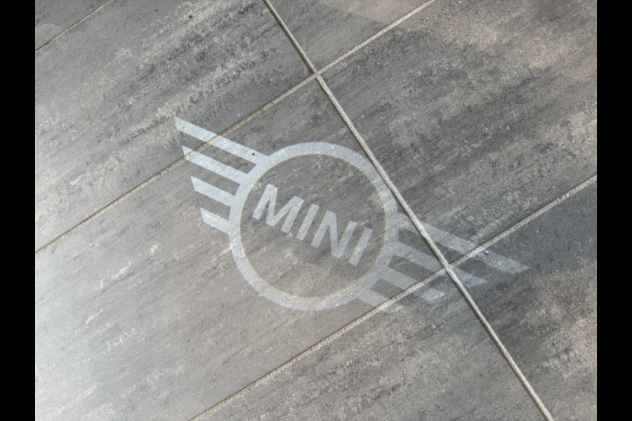 MINI Mini 1.5 Cooper C Favoured AUOTMAAT M PANODAK! CAMERA! 18INCH!