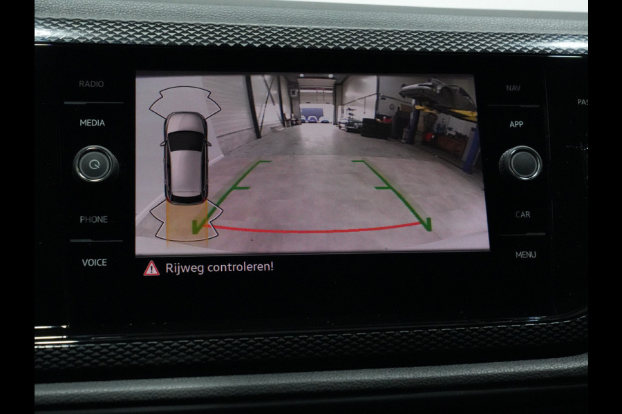 Volkswagen Polo 1.0 TSI Life Business | Adaptieve Cruise | Camera | Stoelverwarming | LED