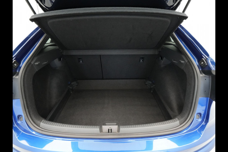 Volkswagen Taigo 1.0 TSI 110pk DSG R-Line Panorama Navi via App Matrix Led Clima Acc