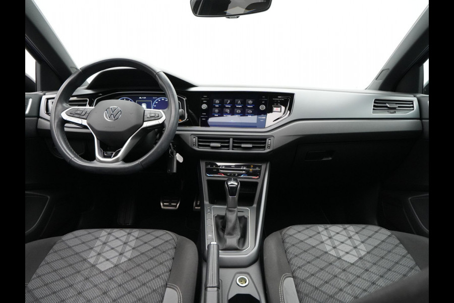 Volkswagen Taigo 1.0 TSI 110pk DSG R-Line Panorama Navi via App Matrix Led Clima Acc