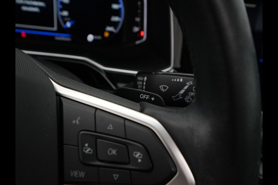 Volkswagen Taigo 1.0 TSI 110pk DSG R-Line Panorama Navi via App Matrix Led Clima Acc