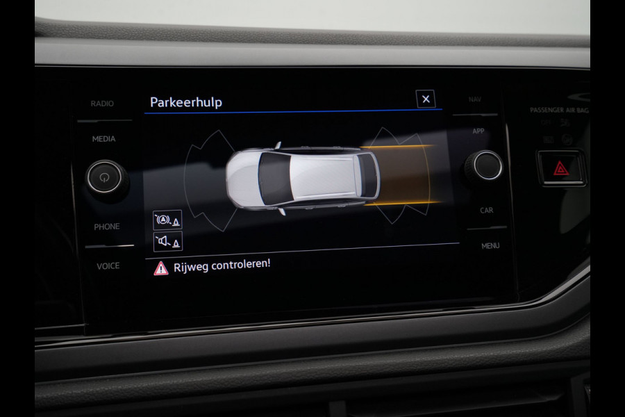 Volkswagen Taigo 1.0 TSI 110pk DSG R-Line Panorama Navi via App Matrix Led Clima Acc