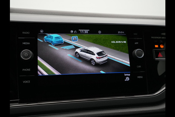 Volkswagen Taigo 1.0 TSI 110pk DSG R-Line Panorama Navi via App Matrix Led Clima Acc