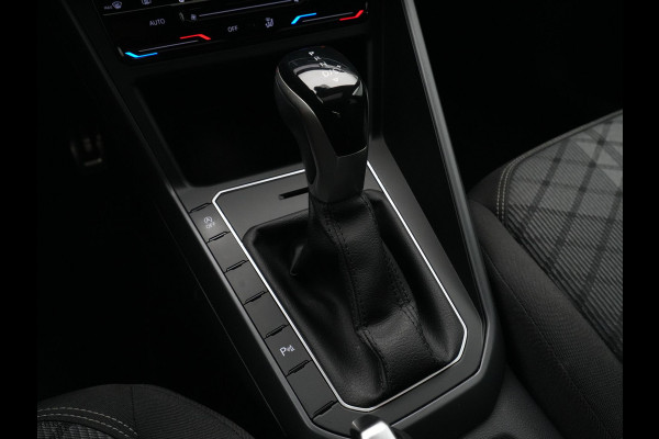 Volkswagen Taigo 1.0 TSI 110pk DSG R-Line Panorama Navi via App Matrix Led Clima Acc