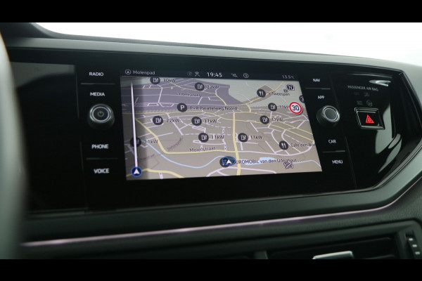 Volkswagen Polo 1.0 TSI 95pk R-Line / Navigatie / Stoelverwarming / Camera