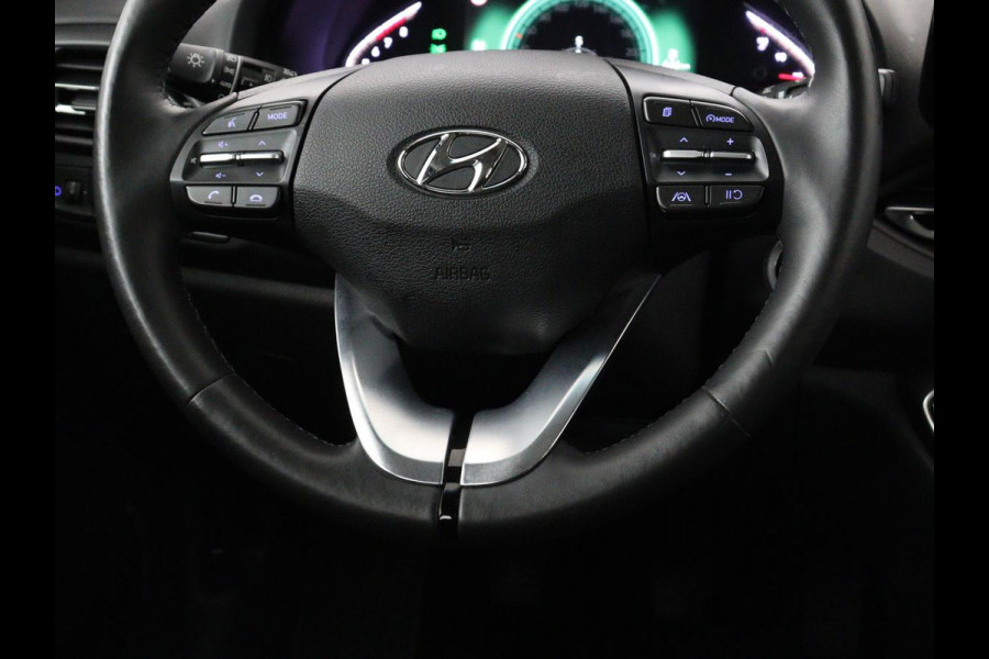 Hyundai i30 1.0 T-GDi MHEV Comfort Smart | Camera | Carplay | Keyless | Full LED | Navigatie | Climate control | Bluetooth | Cruise control | Parkeerhulp