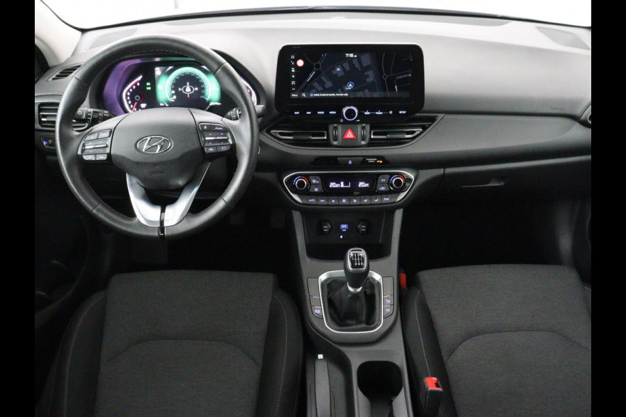 Hyundai i30 1.0 T-GDi MHEV Comfort Smart | Camera | Carplay | Keyless | Full LED | Navigatie | Climate control | Bluetooth | Cruise control | Parkeerhulp