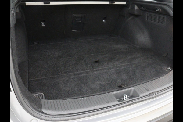 Hyundai i30 1.0 T-GDi MHEV Comfort Smart | Camera | Carplay | Keyless | Full LED | Navigatie | Climate control | Bluetooth | Cruise control | Parkeerhulp