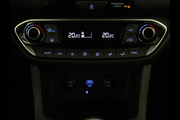 Hyundai i30 1.0 T-GDi MHEV Comfort Smart | Camera | Carplay | Keyless | Full LED | Navigatie | Climate control | Bluetooth | Cruise control | Parkeerhulp