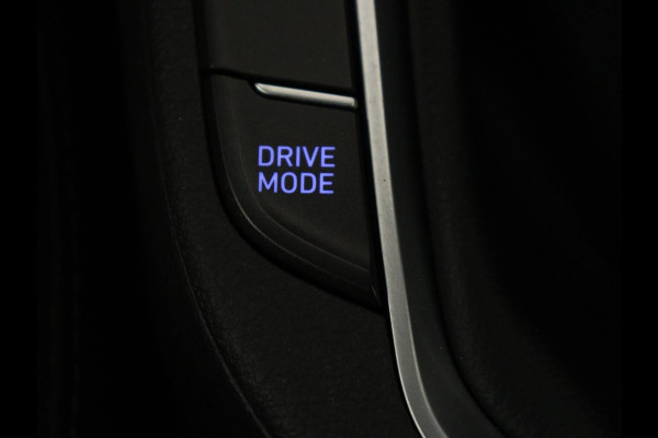 Hyundai i30 1.0 T-GDi MHEV Comfort Smart | Camera | Carplay | Keyless | Full LED | Navigatie | Climate control | Bluetooth | Cruise control | Parkeerhulp