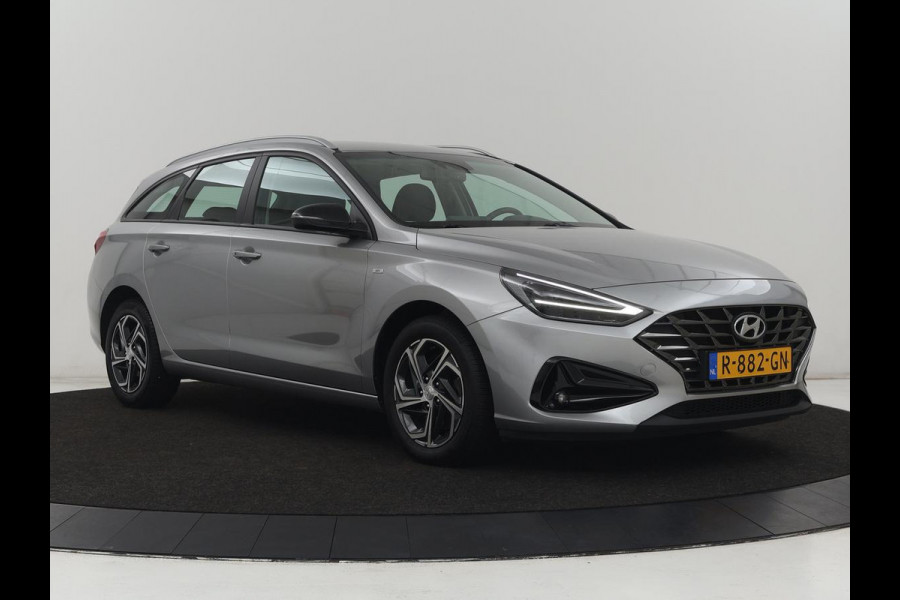 Hyundai i30 1.0 T-GDi MHEV Comfort Smart | Camera | Carplay | Keyless | Full LED | Navigatie | Climate control | Bluetooth | Cruise control | Parkeerhulp
