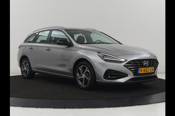 Hyundai i30 1.0 T-GDi MHEV Comfort Smart | Camera | Carplay | Keyless | Full LED | Navigatie | Climate control | Bluetooth | Cruise control | Parkeerhulp