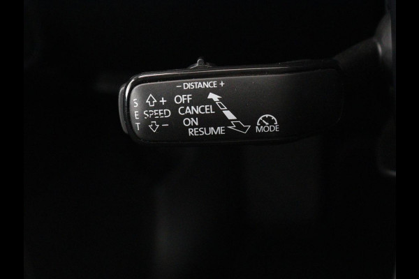 Škoda Superb 1.5 TSI Style Business | Panoramadak | Leder | Adaptive cruise | Stoelverwarming | Camera | Bi-Xenon | Navigatie | Dodehoek detectie | Getint glas