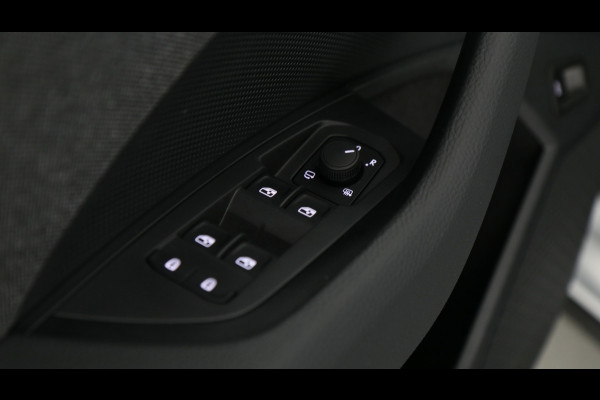 Škoda Kodiaq 1.5 TSI 150pk MHEV Business Edition 7p. DSG / Navigatie / Stoelverwarming / Camera / Trekhaak wegklapbaar