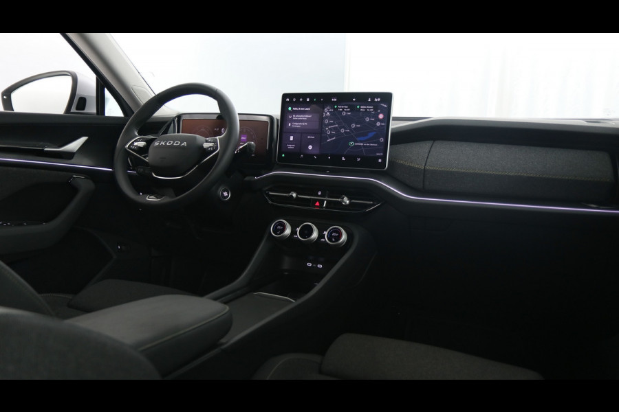 Škoda Kodiaq 1.5 TSI 150pk MHEV Business Edition 7p. DSG / Navigatie / Stoelverwarming / Camera / Trekhaak wegklapbaar