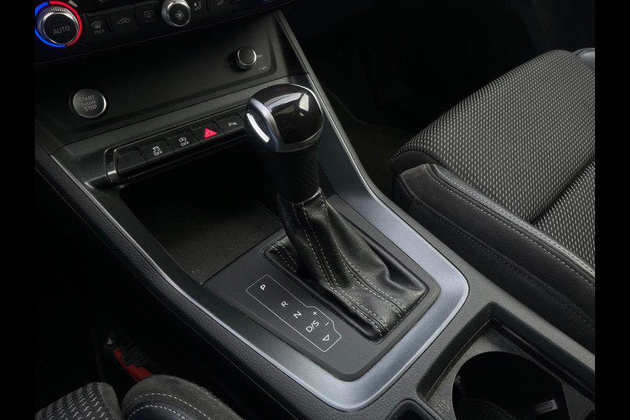 Audi Q3 35 TFSI 3x S Line Pro, Automaat, Pano, CarPlay, Camera, Cruise, Virtual Cockpit, 19"LM