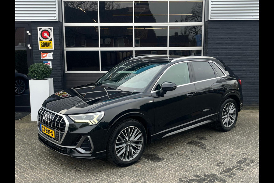 Audi Q3 35 TFSI 3x S Line Pro, Automaat, Pano, CarPlay, Camera, Cruise, Virtual Cockpit, 19"LM